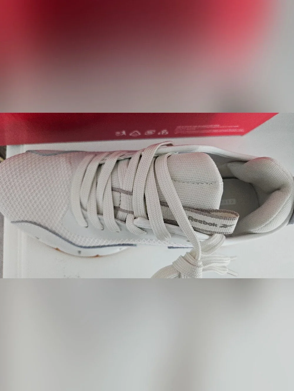 Reebok lightweight sneakers